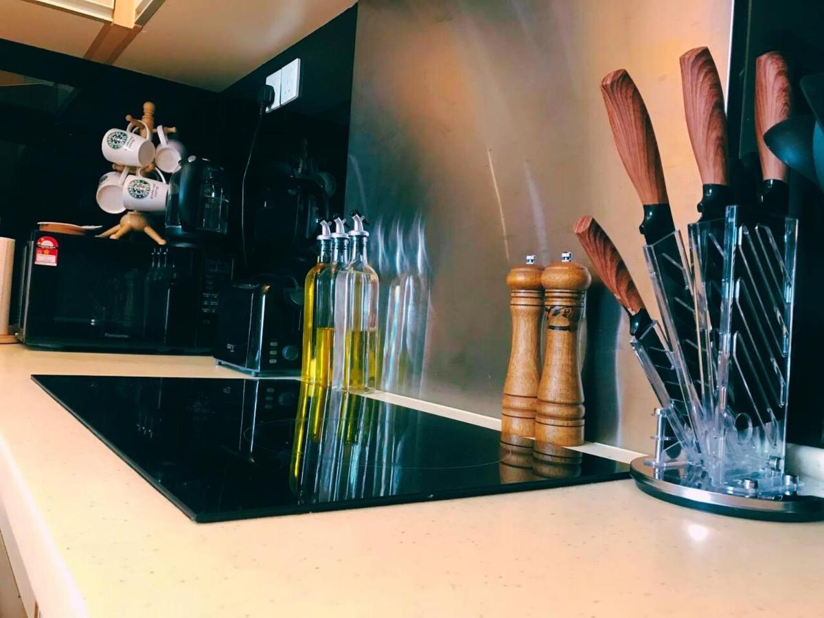 Backpackers Cozy Apartment Kl Sentral كوالالمبور المظهر الخارجي الصورة