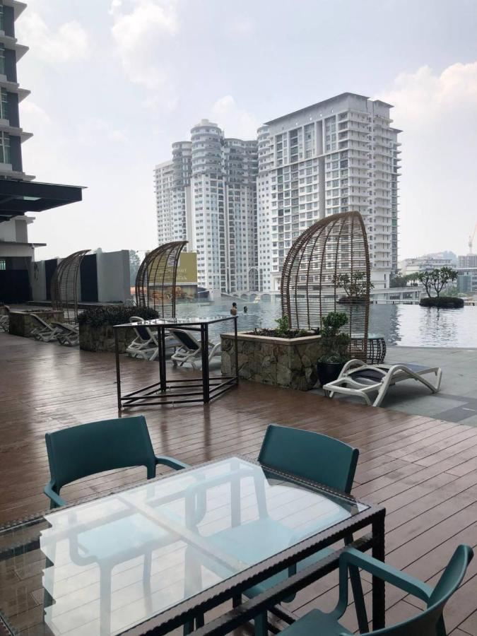 Backpackers Cozy Apartment Kl Sentral كوالالمبور المظهر الخارجي الصورة