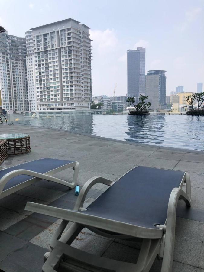 Backpackers Cozy Apartment Kl Sentral كوالالمبور المظهر الخارجي الصورة